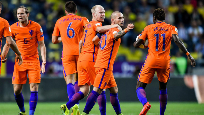 Sneijder goal Swed