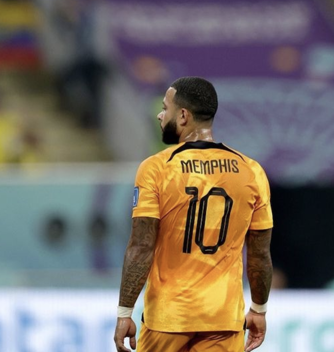Memphis Depay: From a lost soul in Manchester to the Netherlands' leading  light - The Athletic